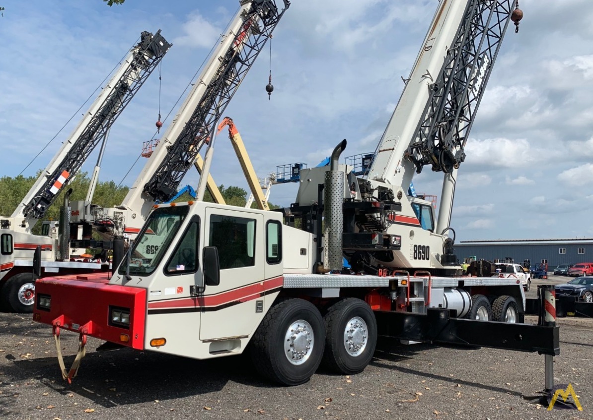 2007 Link-Belt HTC-8690 90-Ton Telescopic Truck Crane w/ Detroit Engine 1