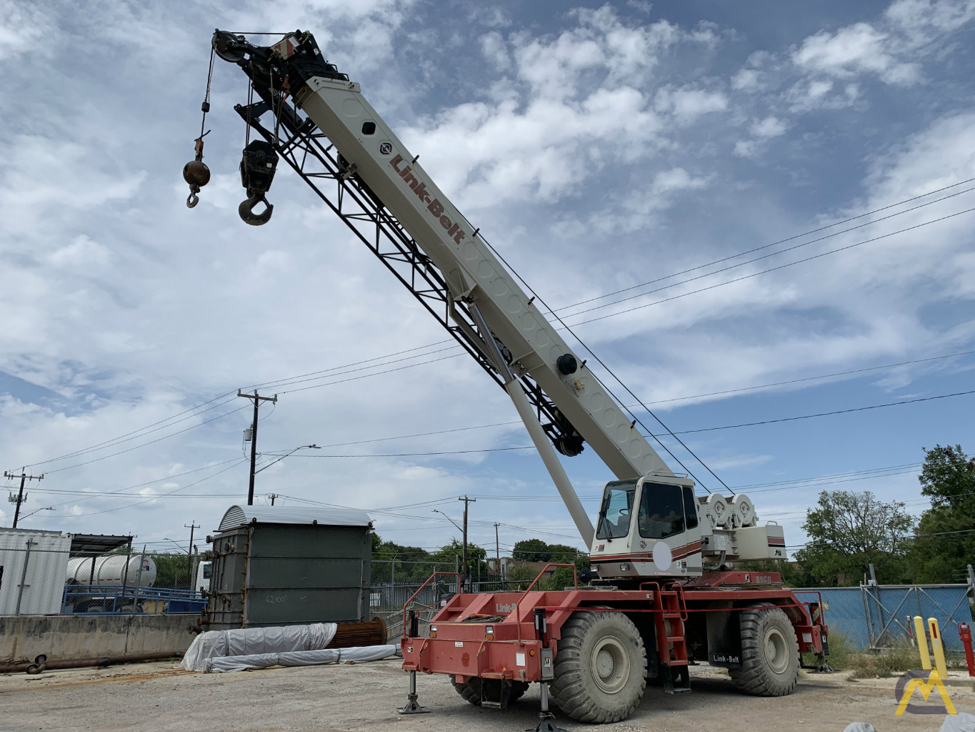 2007 Link-Belt RTC-8050 50-Ton Rough Terrain Crane 2