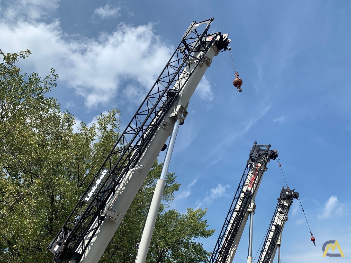 2007 Link-Belt HTC-8690 90-Ton Telescopic Truck Crane w/ Detroit Engine 9