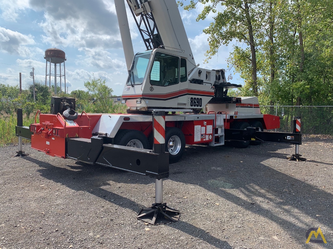 2007 Link-Belt HTC-8690 90-Ton Telescopic Truck Crane w/ Detroit Engine 14