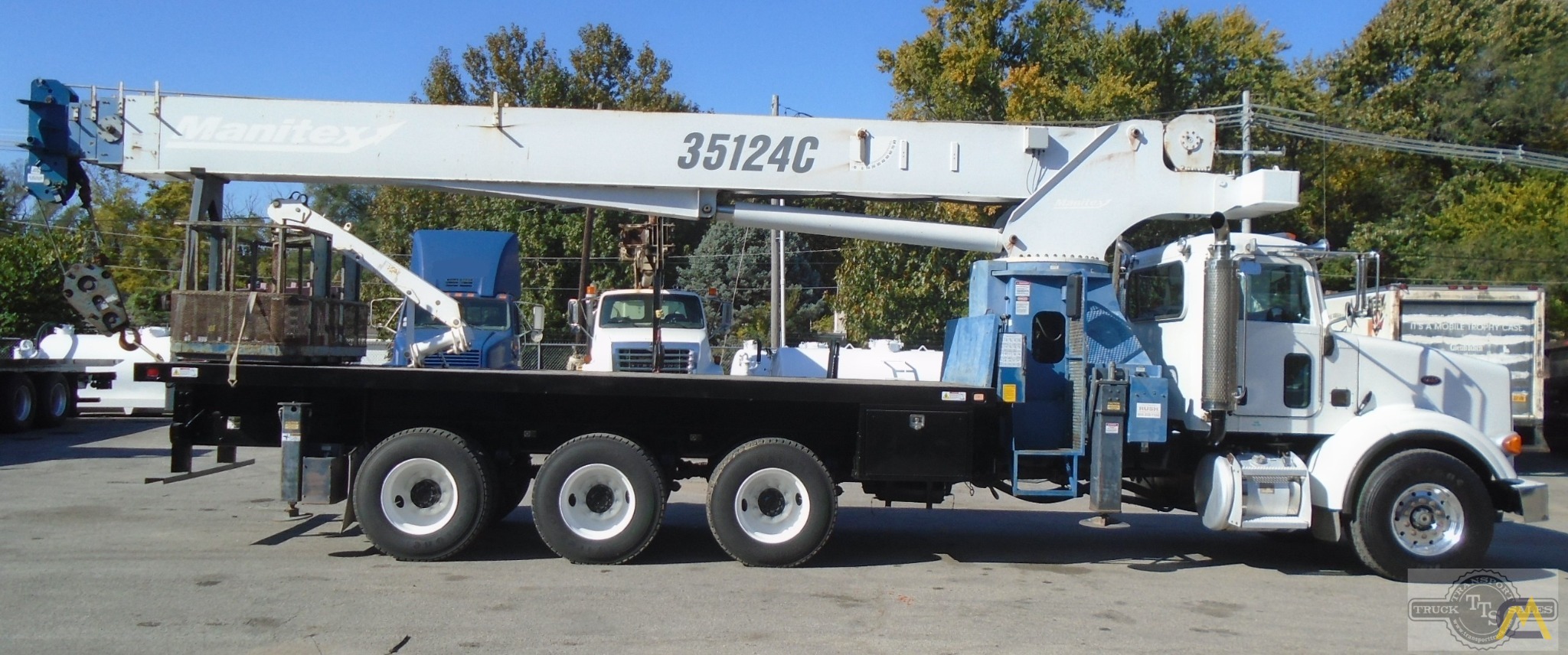 2007 Manitex-Peterbilt 35124C, 35 Ton, Boom Truck Crane; CranesList ID: 372 3