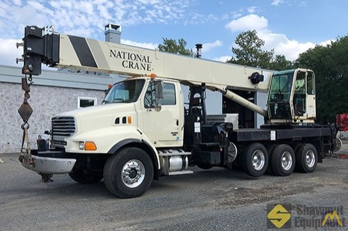 2007 National 14127A 33-Ton Boom Truck Crane 0