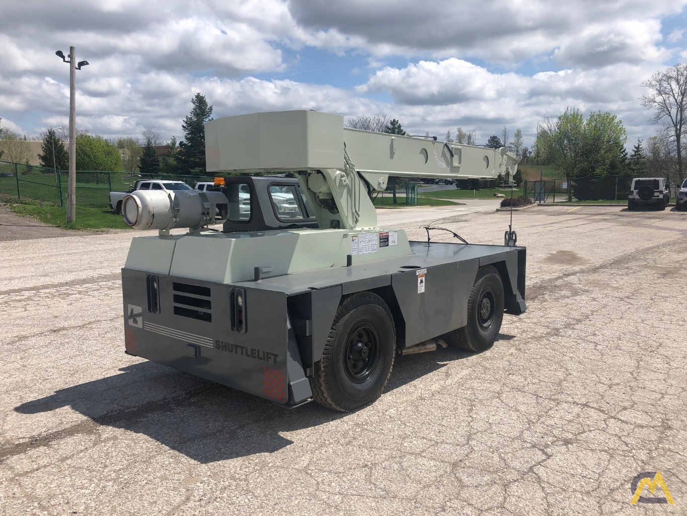 2007 Shuttlelift 3340B 10.5-Ton Carry Deck Crane 1