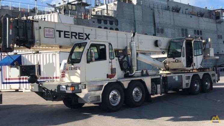 2007 Terex T 560 60-Ton Telescopic Boom Truck Crane 0