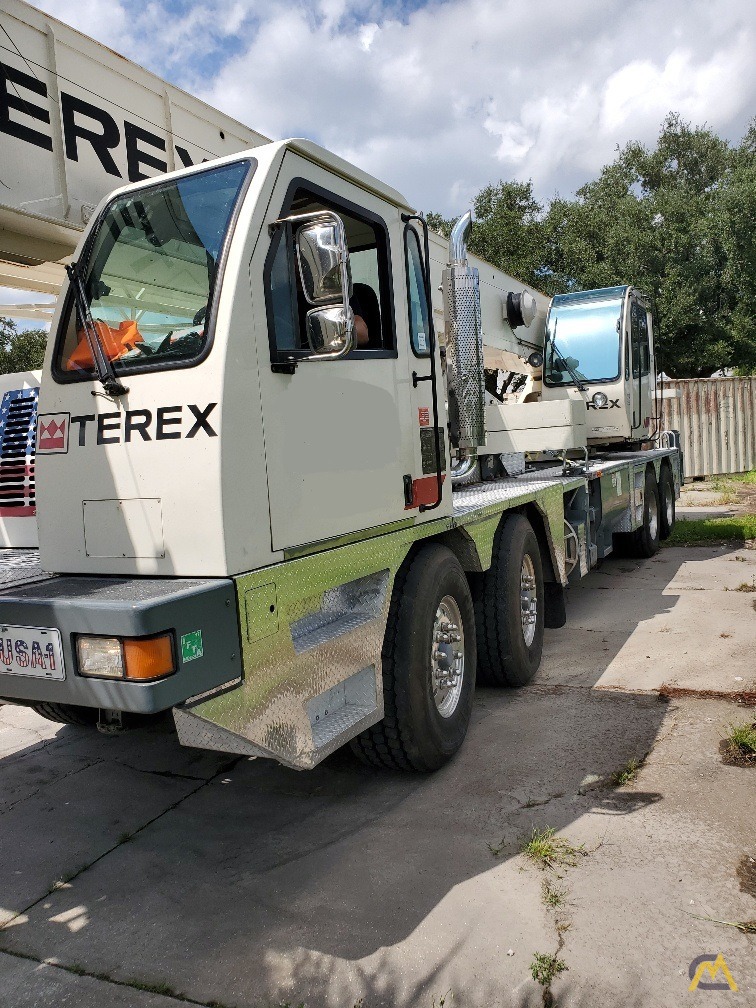 2007 Terex T 560 60-Ton Telescopic Boom Truck Crane 2