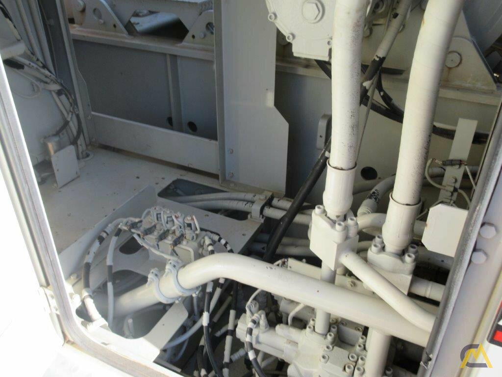 2008 Link-Belt 218 HSL 110-Ton Lattice Boom Crawler Crane 17