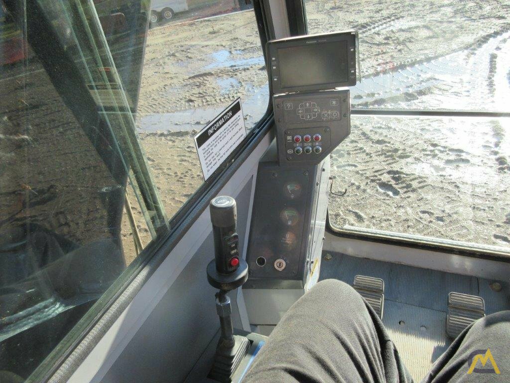 2008 Link-Belt 218 HSL 110-Ton Lattice Boom Crawler Crane 24