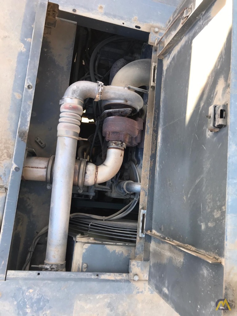 Grove RT890E 90-Ton Rough Terrain Crane 22