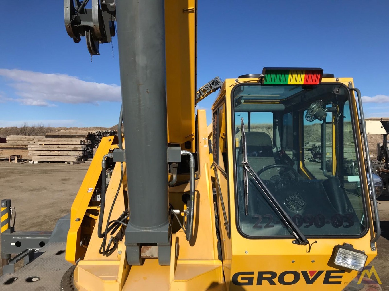 Grove RT890E 90-Ton Rough Terrain Crane 31