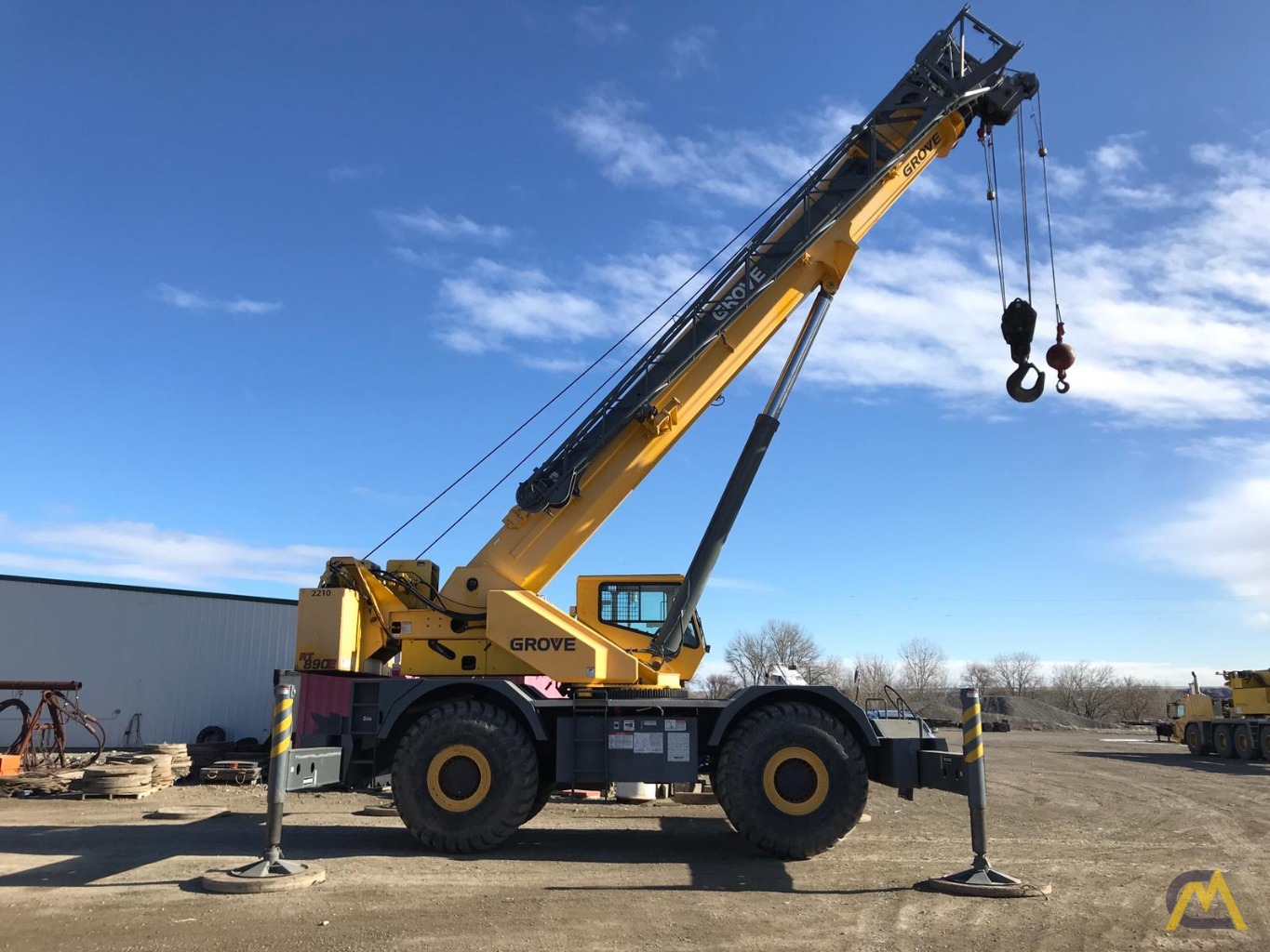 Grove RT890E 90-Ton Rough Terrain Crane 3