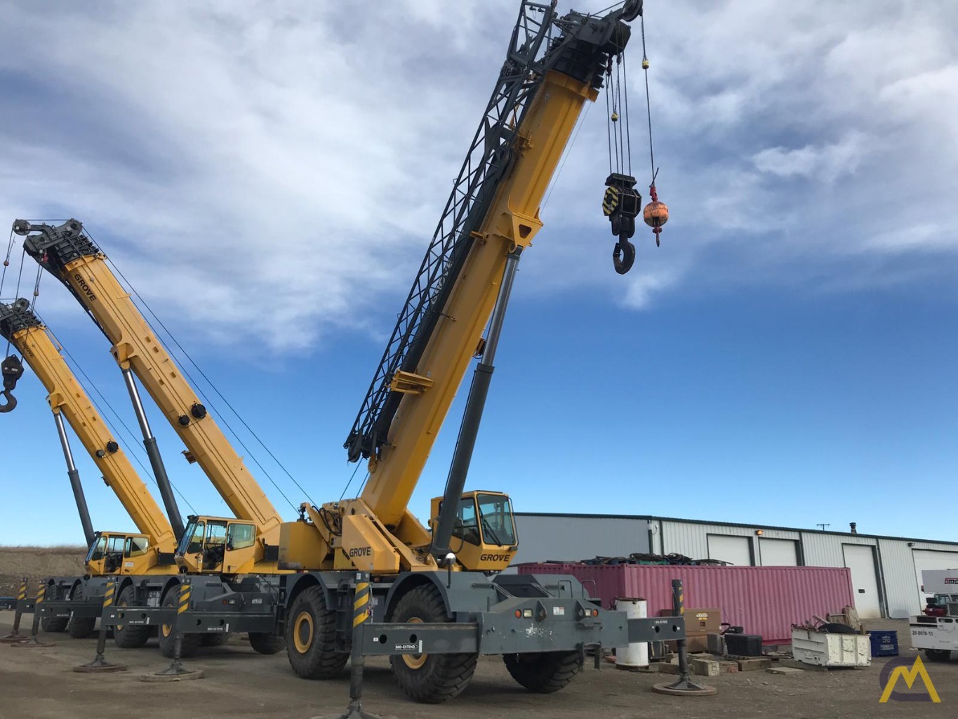 Grove RT890E 90-Ton Rough Terrain Crane 4
