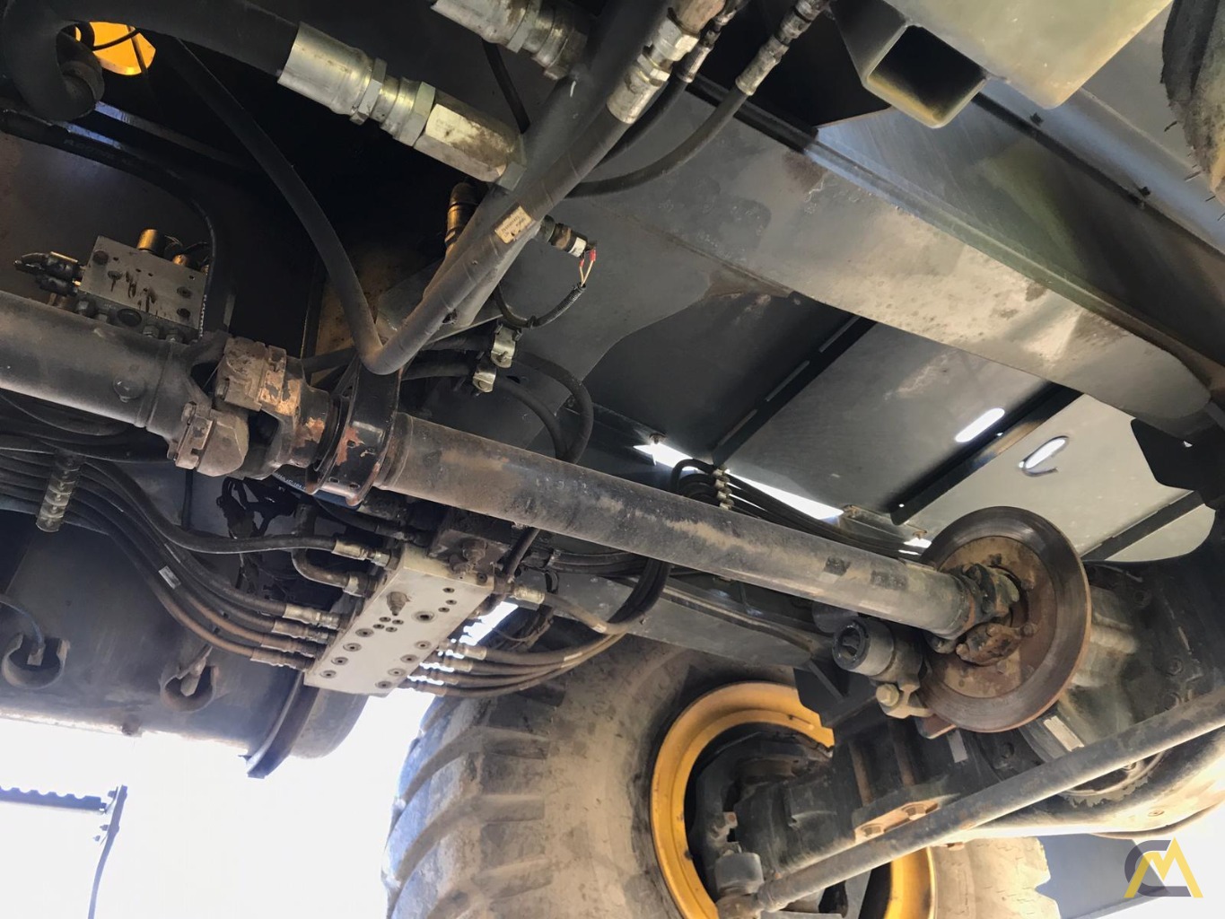 Grove RT890E 90-Ton Rough Terrain Crane 16