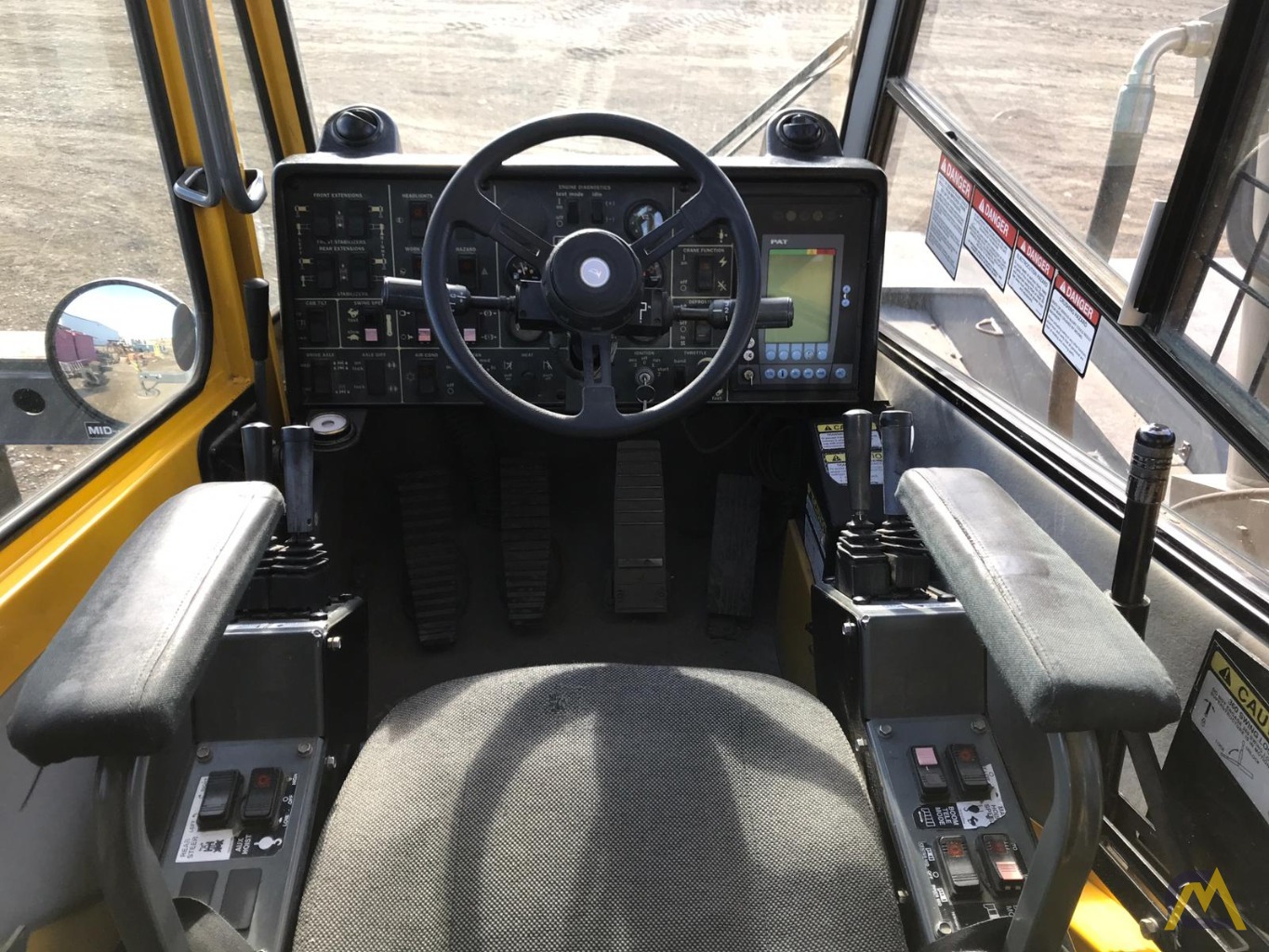 Grove RT890E 90-Ton Rough Terrain Crane 15