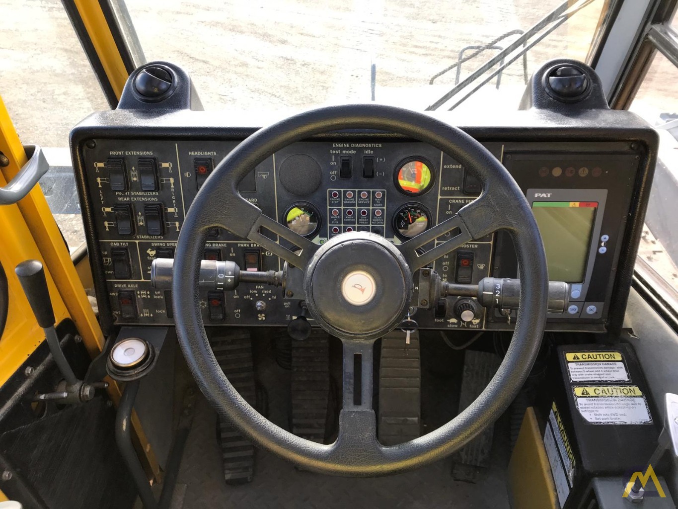 Grove RT890E 90-Ton Rough Terrain Crane 17