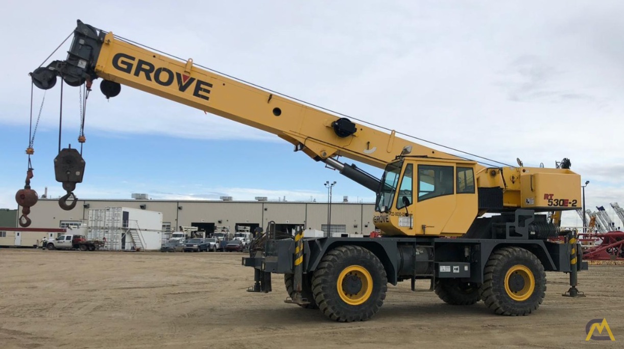 2008 Grove RT530E-2 30-Ton Rough Terrain Crane 0