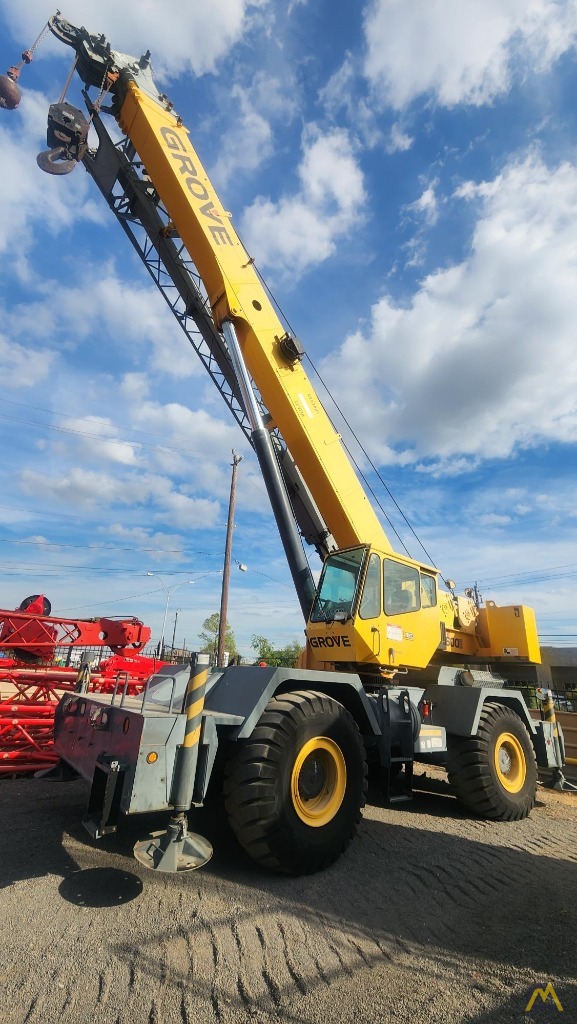Grove RT650E Rough Terrain Crane 1