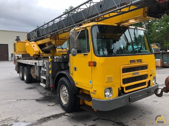 2008 Grove TM500E-2 45-Ton Telescopic Truck Crane 2