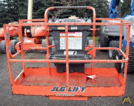 2008 JLG E600JP 4