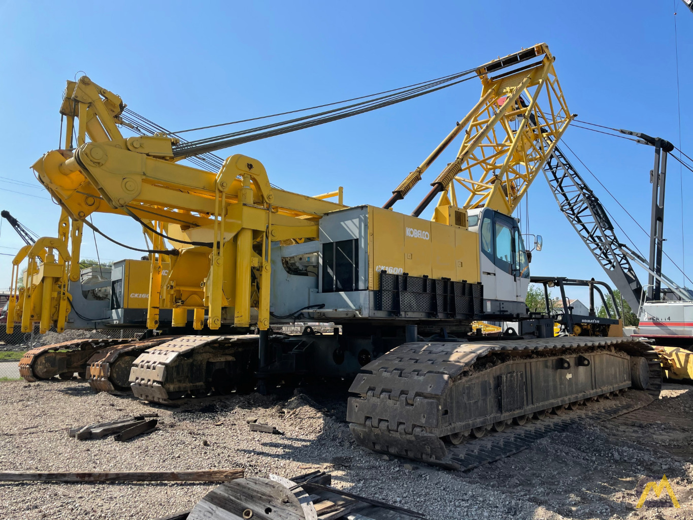 2008 Kobelco CK1600 160-Ton Lattice Boom Crawler Crane 3