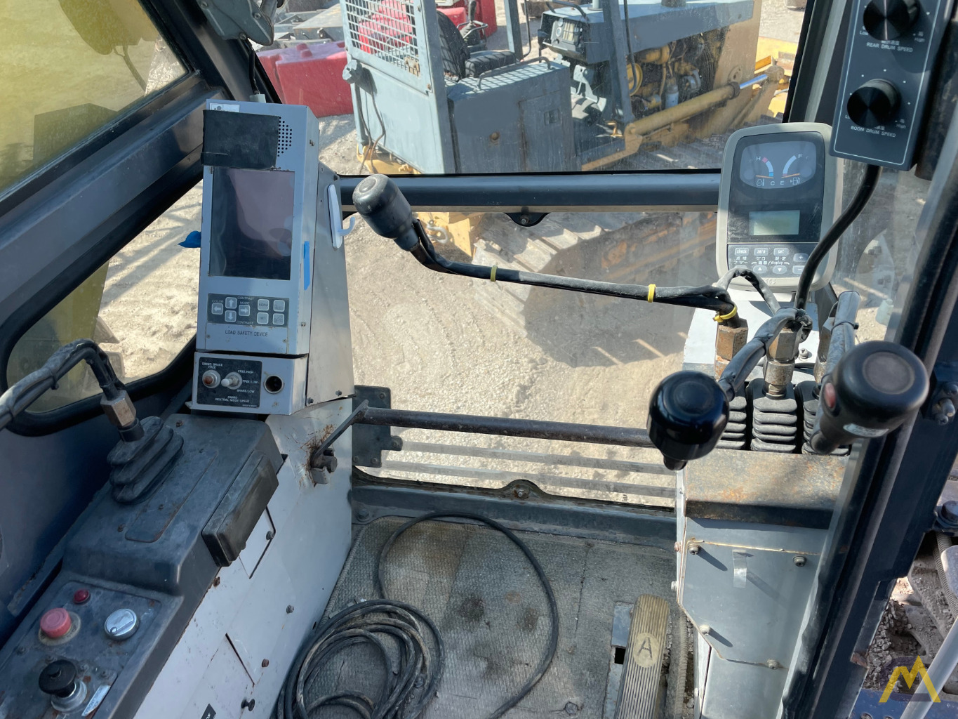 2008 Kobelco CK1600 160-Ton Lattice Boom Crawler Crane 15