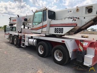 2008 Link-Belt HTC-8690 90-Ton Hydraulic Truck Crane; CranesList ID: 361 3