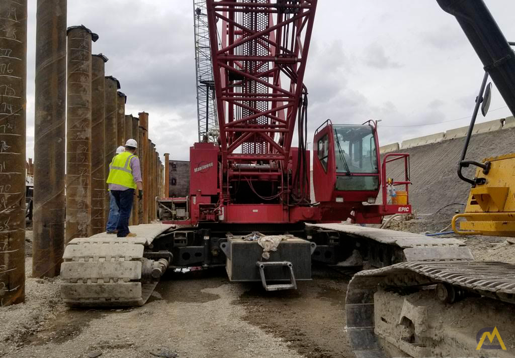 2008 Manitowoc 14000 220-Ton Lattice Boom Crawler Crane, CranesList ID: 241 0