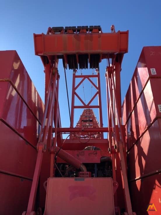 2008 Manitowoc 14000 220-Ton Lattice Boom Crawler Crane 2