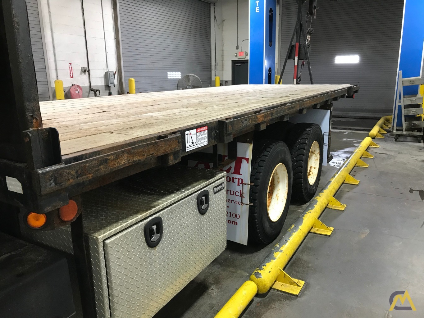 2008 NATIONAL 8100D 5