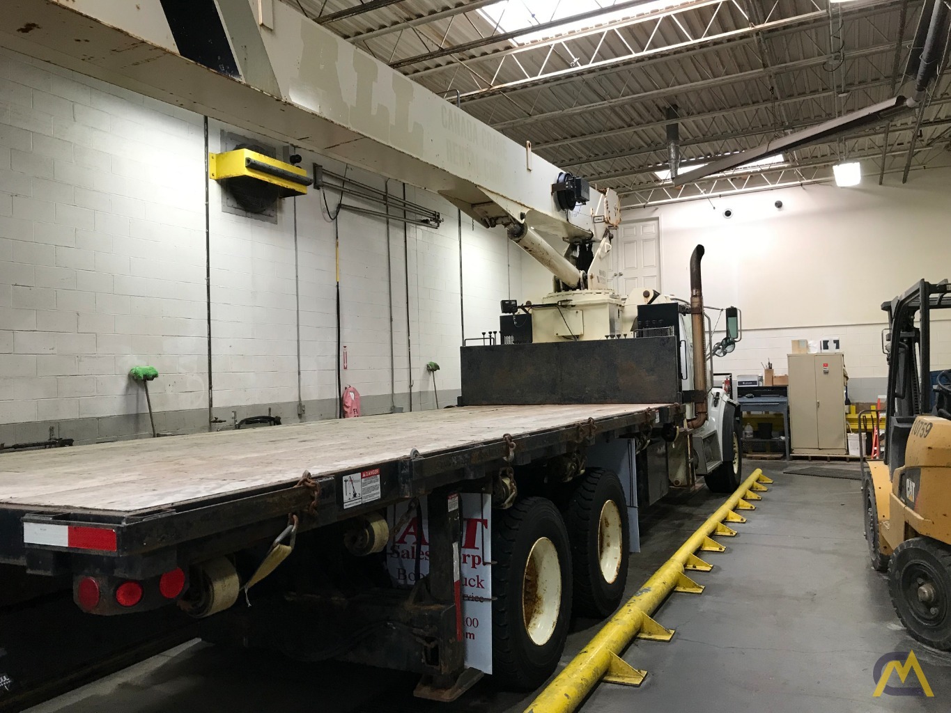2008 NATIONAL 8100D 8