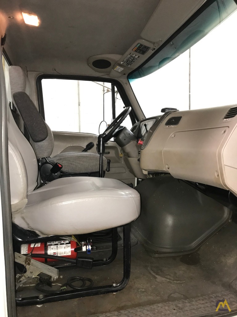 2008 NATIONAL 8100D 12