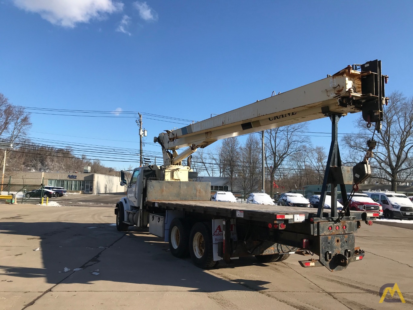 2008 NATIONAL 8100D 18