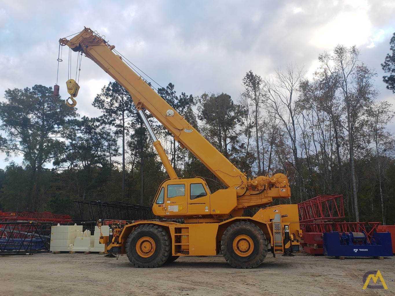 2008 Tadano GR-800XL-1 80-Ton Rough Terrain Crane 0