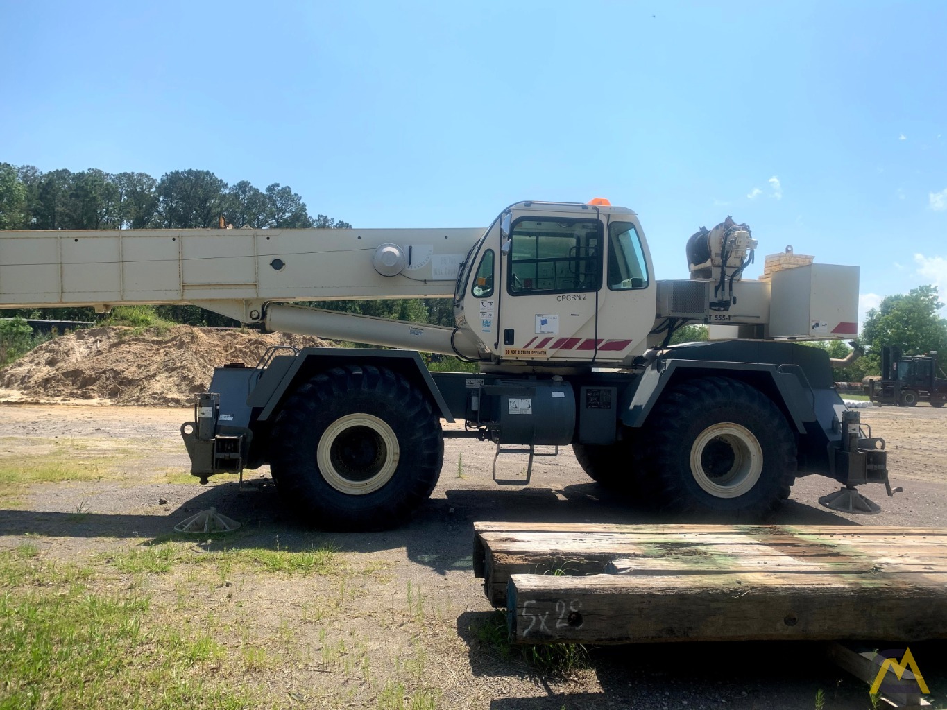 2008 Terex RT555-1 55-Ton Rough Terrain Crane; CranesList ID: 364 0