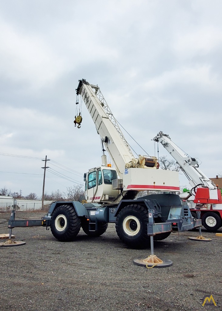 2008 Terex RT555-1 55-Ton Rough Terrain Crane 4