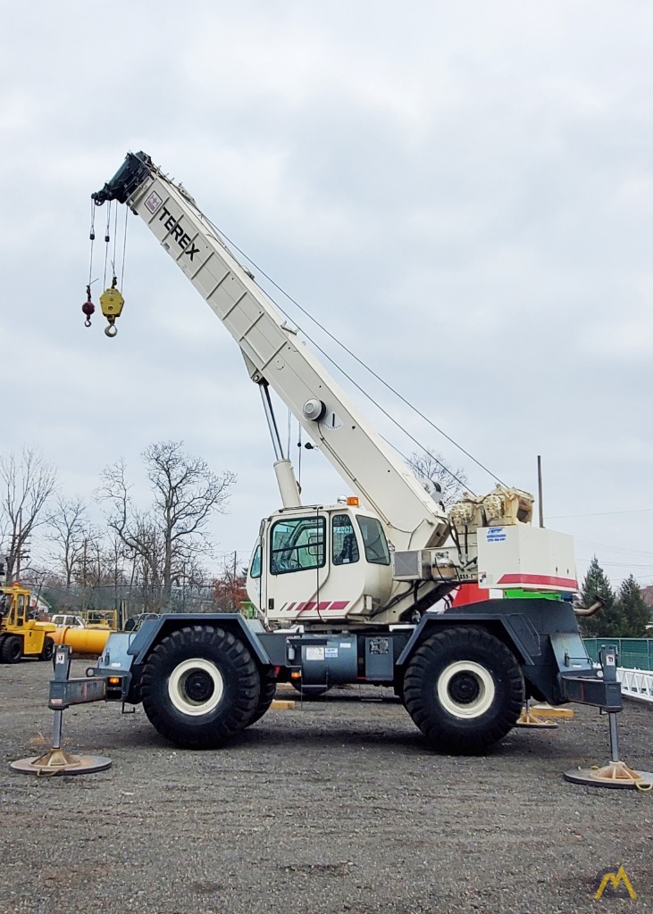 2008 Terex RT555-1 55-Ton Rough Terrain Crane 5