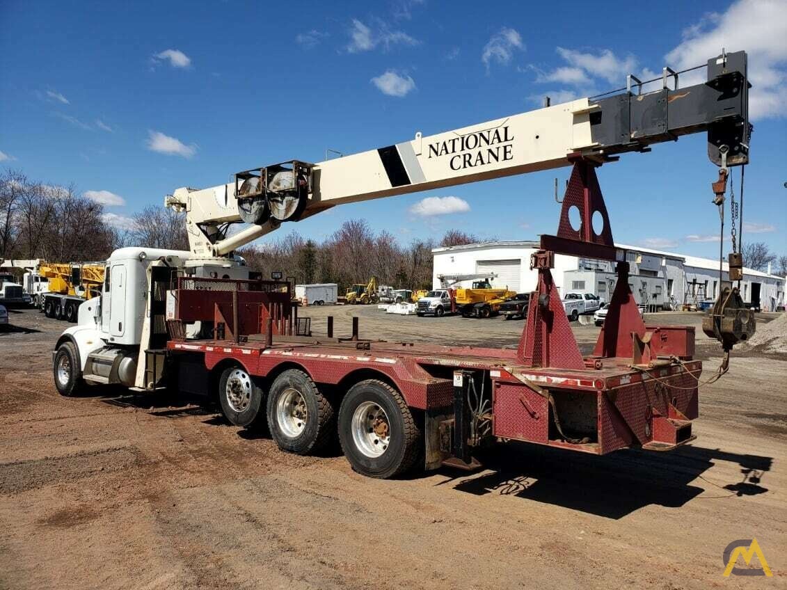 2009 National 800D 23-Ton Boom Truck Crane Mounted on a Peterbilt 365 w/ Sleeper 1