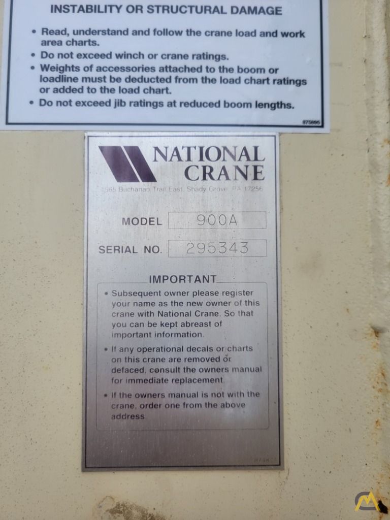 2009 National 9125A 26-Ton Boom Truck Crane 10
