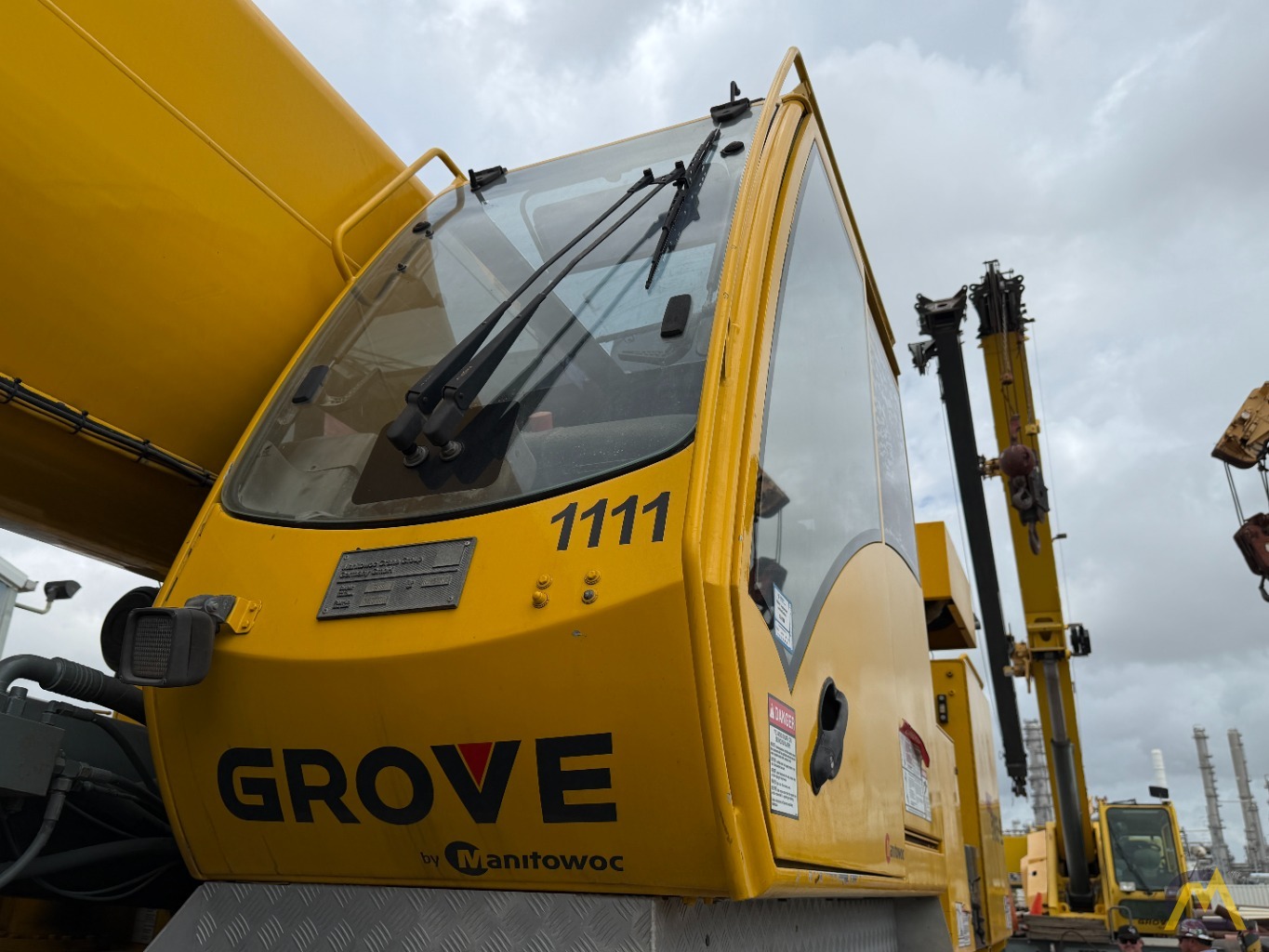 2009 Grove GMK5165 All Terrain Crane with Tier 3 Engines 21