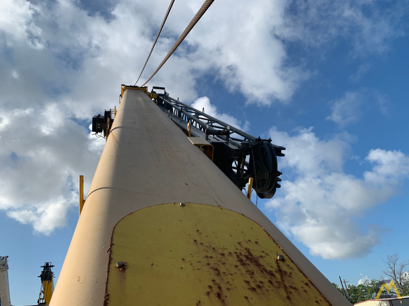 2010 Grove RT880E 80-Ton Rough Terrain Crane 19