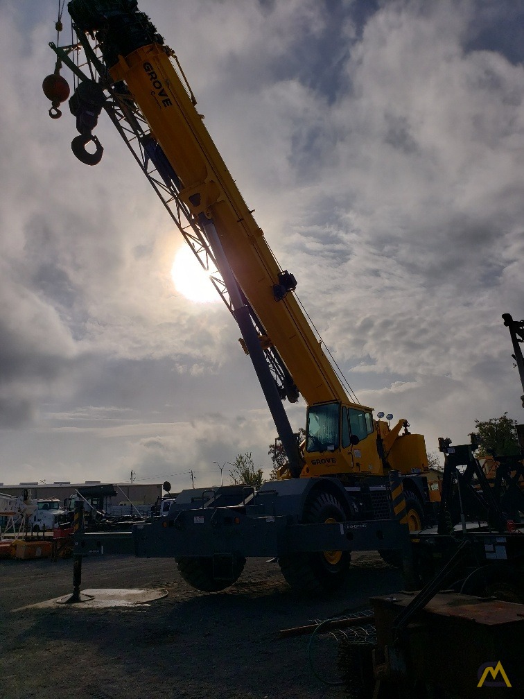 2010 Grove RT890E 90-Ton Rough Terrain Crane 8