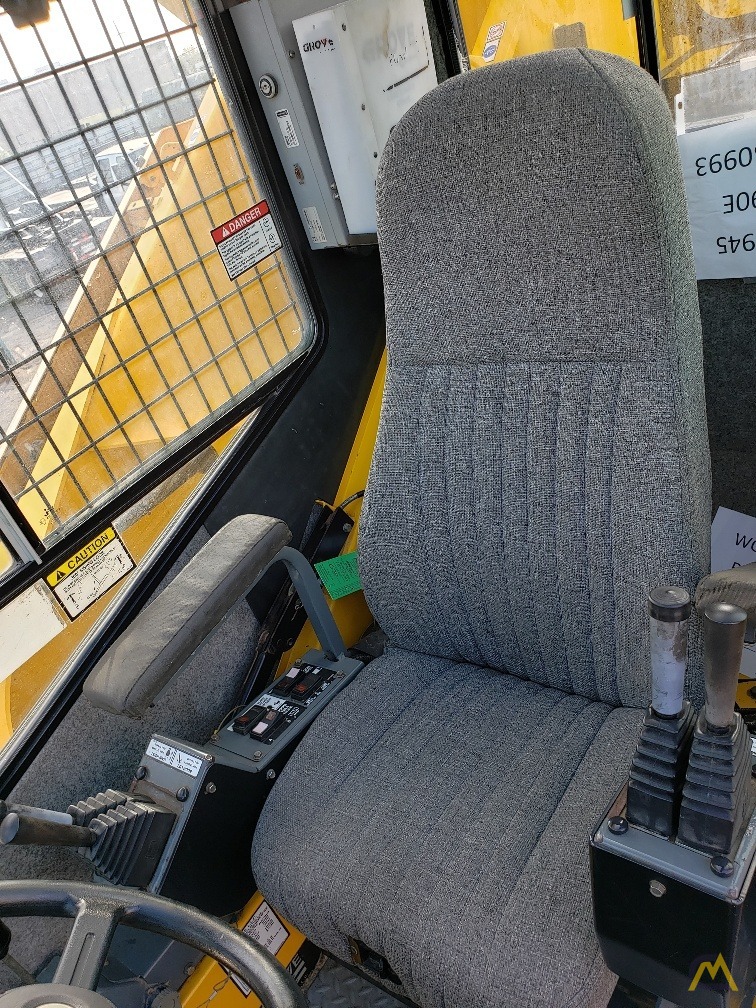 2010 Grove RT890E 90-Ton Rough Terrain Crane 14