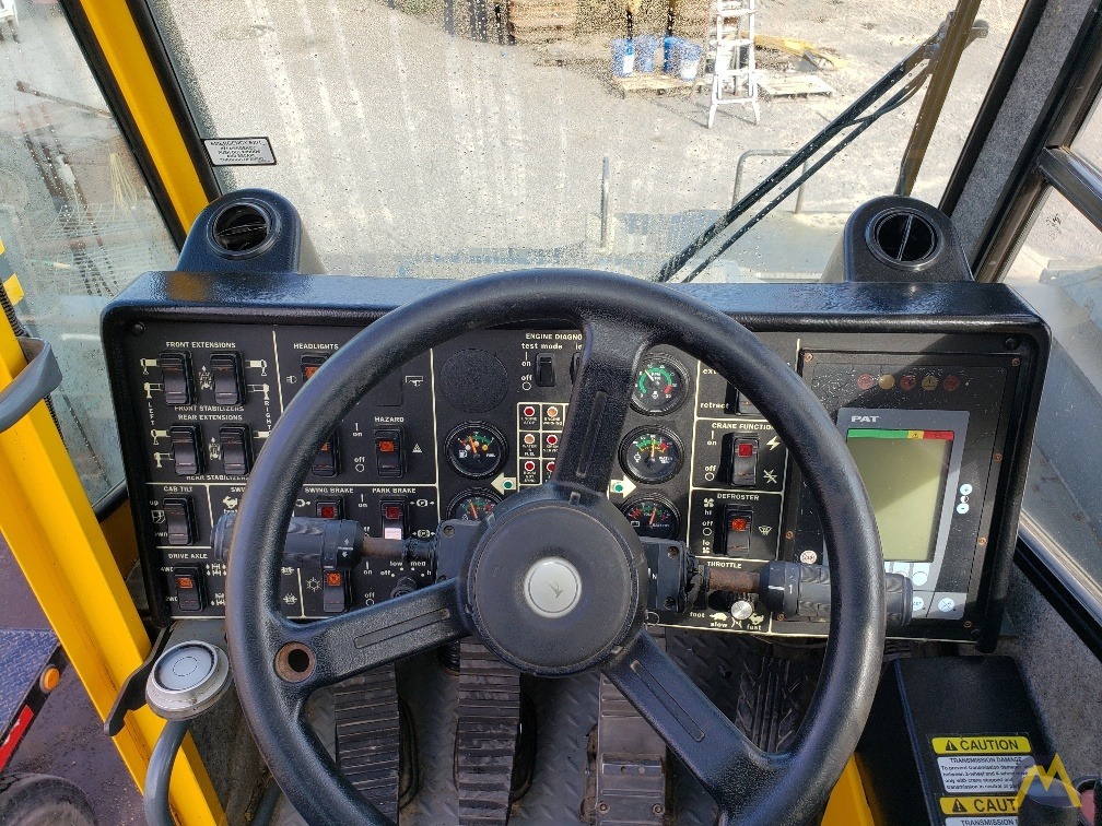 2010 Grove RT890E 90-Ton Rough Terrain Crane 13