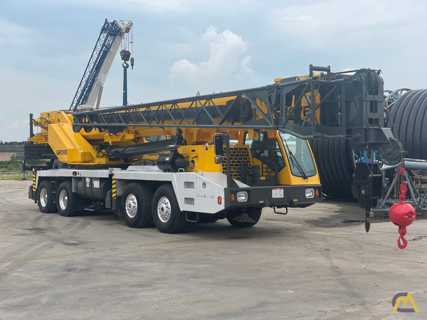 2010 Grove TMS800E 80-Ton Telescopic Truck Crane 1