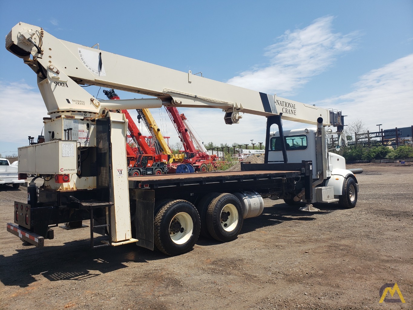2010 National 9125A 26-Ton Boom Truck CraneMounted on a Peterbilt 367 2