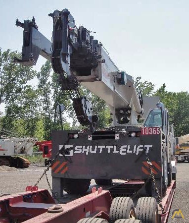 2010 Shuttlelift 7755 22-Ton Carry Deck Crane 2