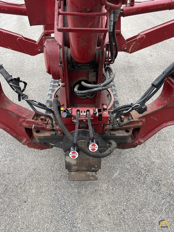 2010 UNIC UR-W295 Track Mounted Mini Crane 8