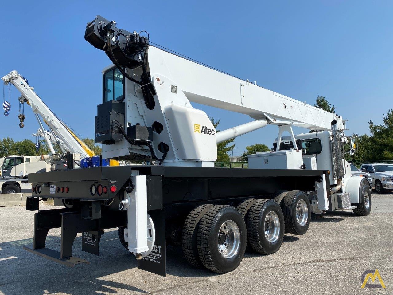 2011 Altec AC38-127S 38-Ton Boom Truck Crane 3