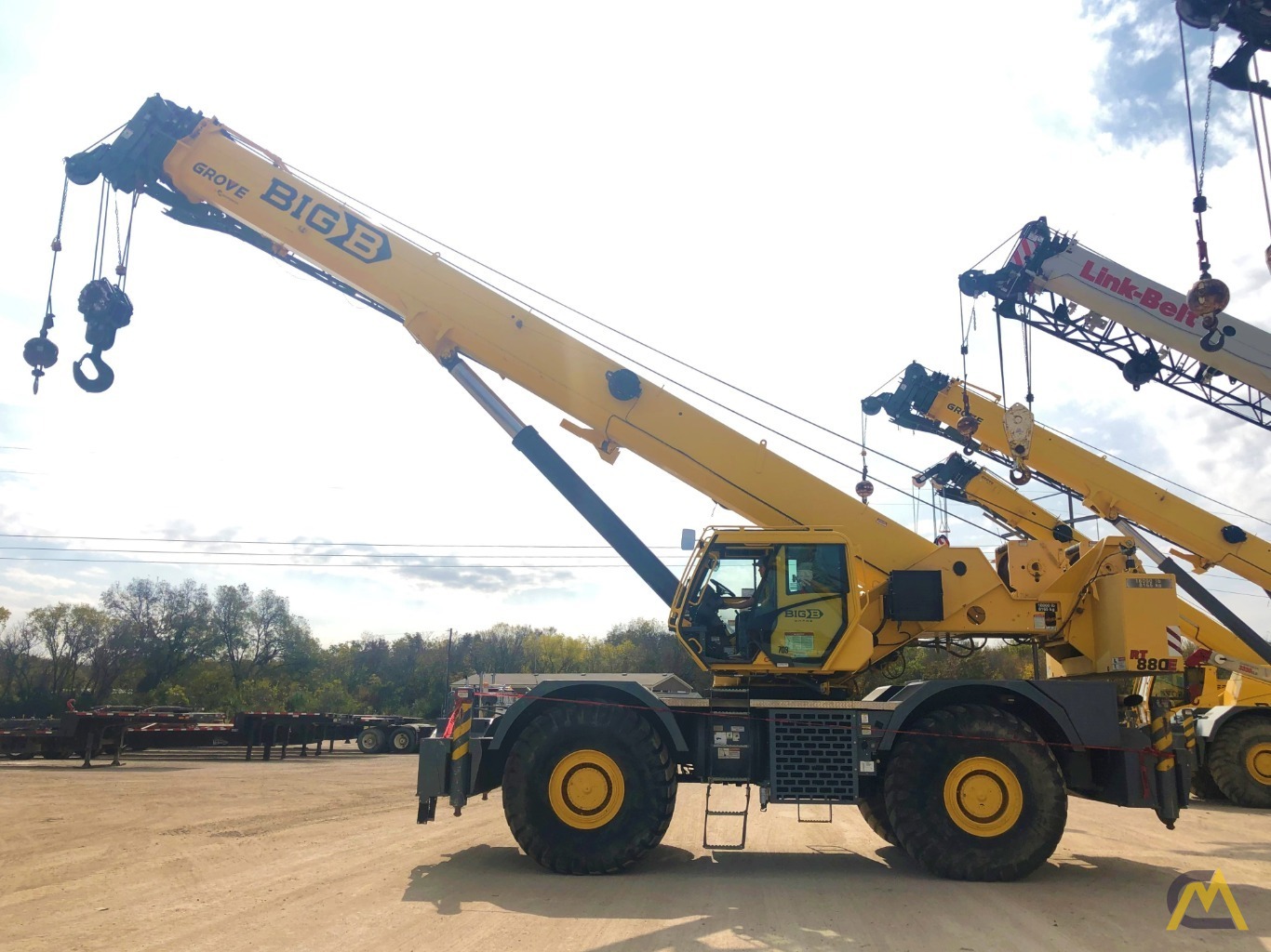 2011 Grove RT880E 80-Ton Rough Terrain Crane 0