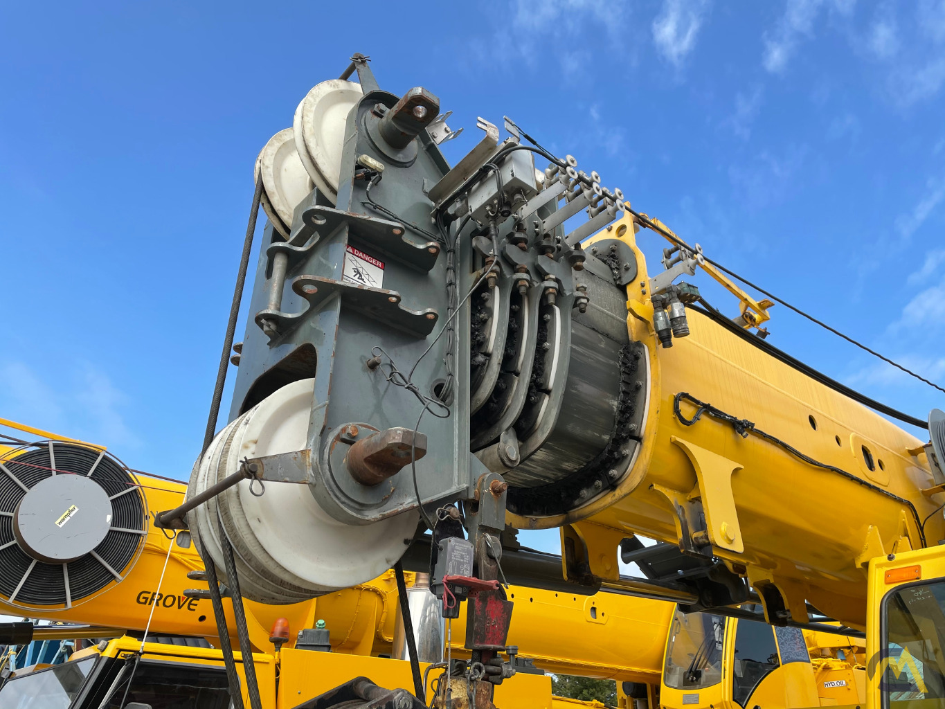 2012 Grove TMS9000E 110-Ton Telescopic Truck Crane 27
