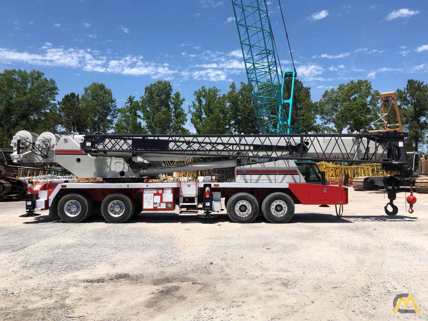 2011 Link-Belt HTC-8675 II 75-Ton Hydraulic Truck Crane 4